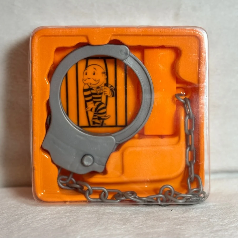 Monopoly Cheaters Edition Handcuff Replacement Part....New